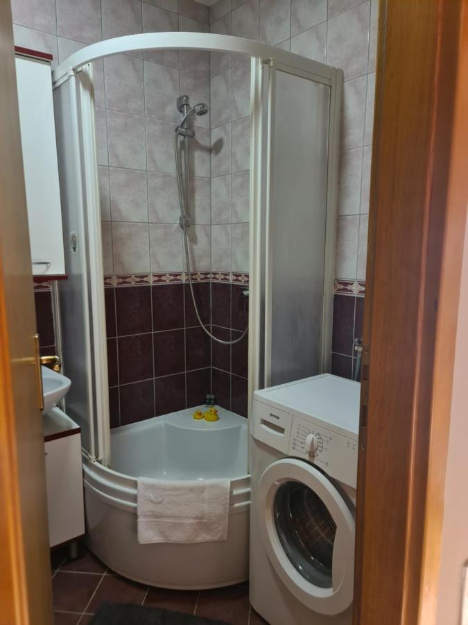 Apartman *Joy* Осиек Экстерьер фото
