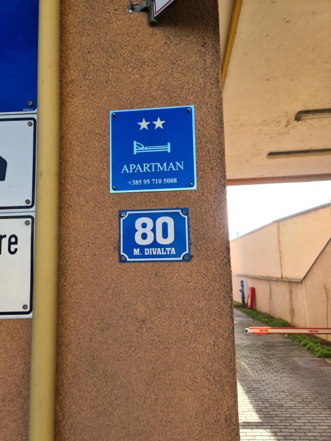 Apartman *Joy* Осиек Экстерьер фото